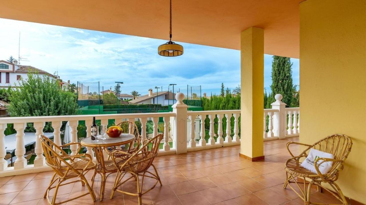 Villa De La Acacia Gójar Kültér fotó