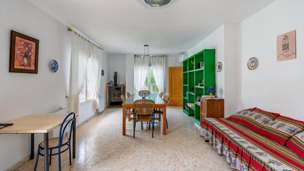 Villa De La Acacia Gójar Kültér fotó